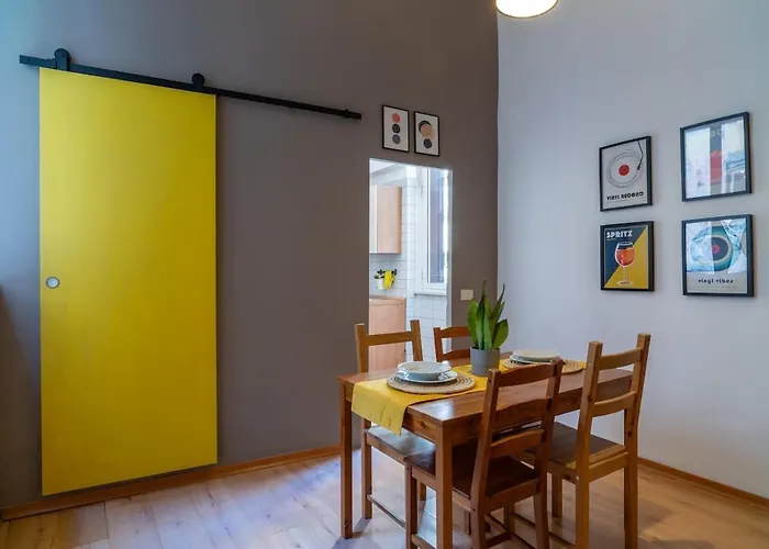 Apartment Pantheon *